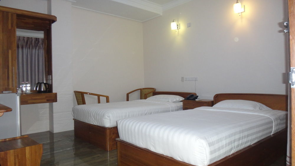 Chit Sayar Hotel Rangun Zewnętrze zdjęcie